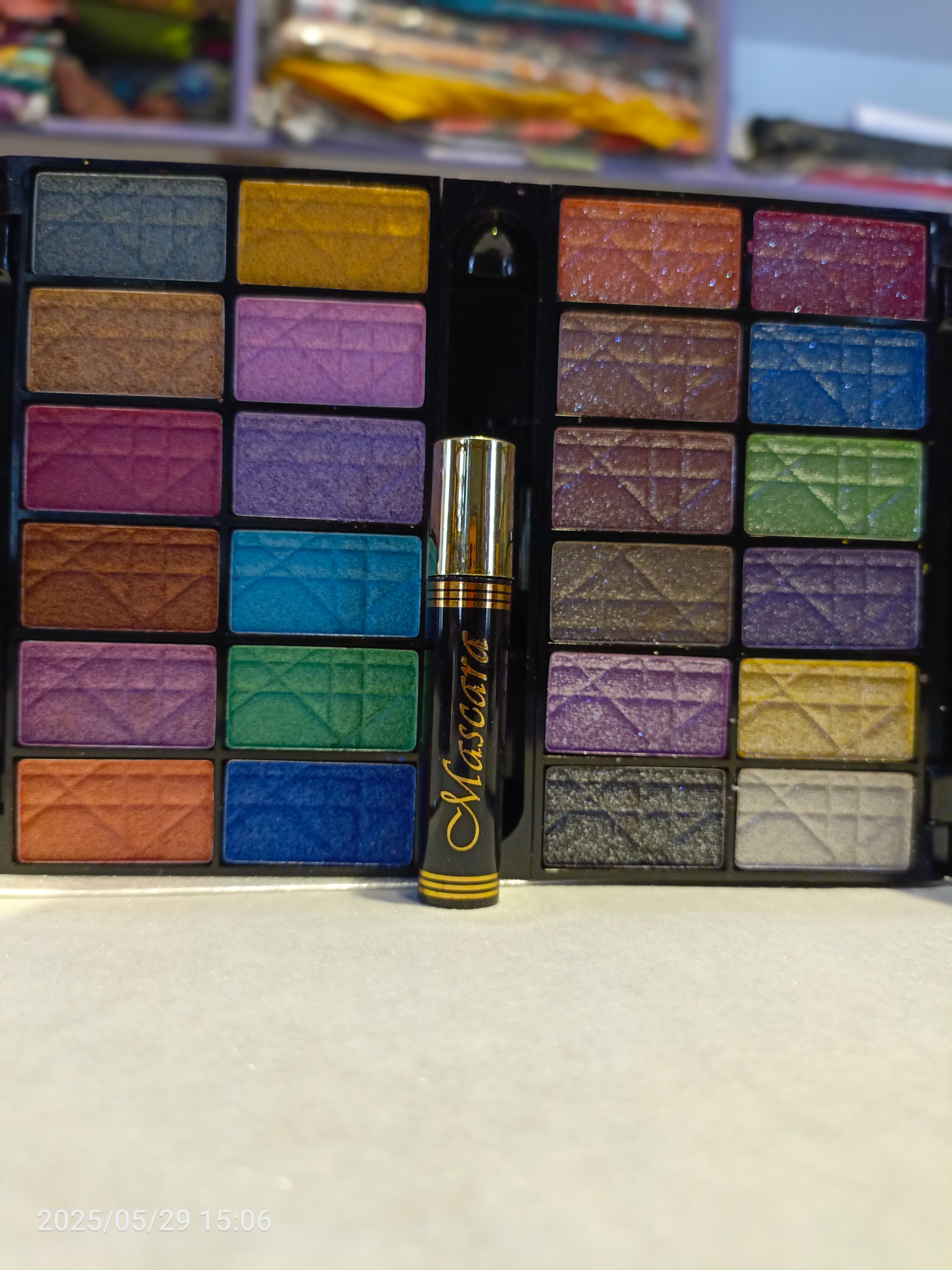 B.B Lovely Complete Makeup Essentials Kit-Glow & Go – B.B Lovely Edition-B.B Lovely Beauty Kit – The Perfect Gift Set